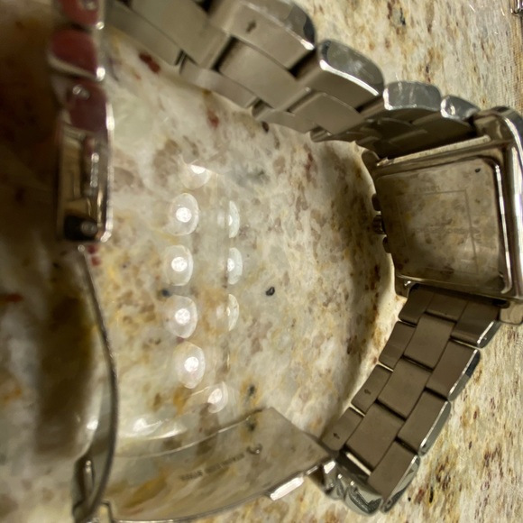 Michael kors watch - Picture 2 of 3